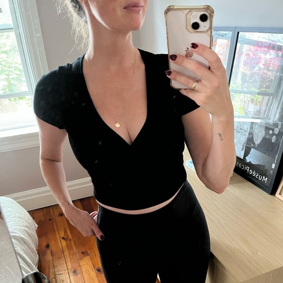 Wilfred All Tied Up Sweater - BLACK 🖤 - Picture 8 of 8